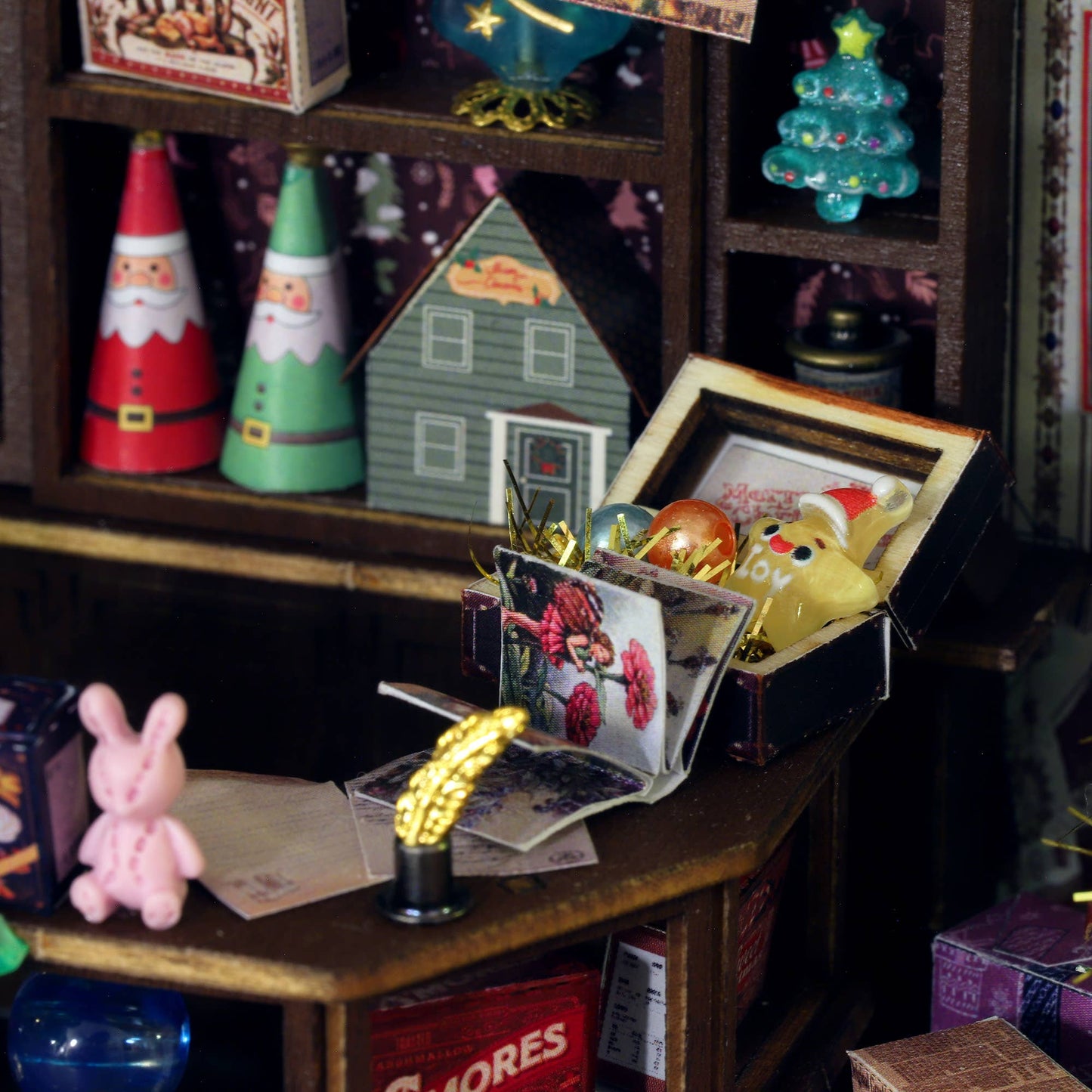 Hands Craft - DIY Miniature House Kit: Christmas Wonderland