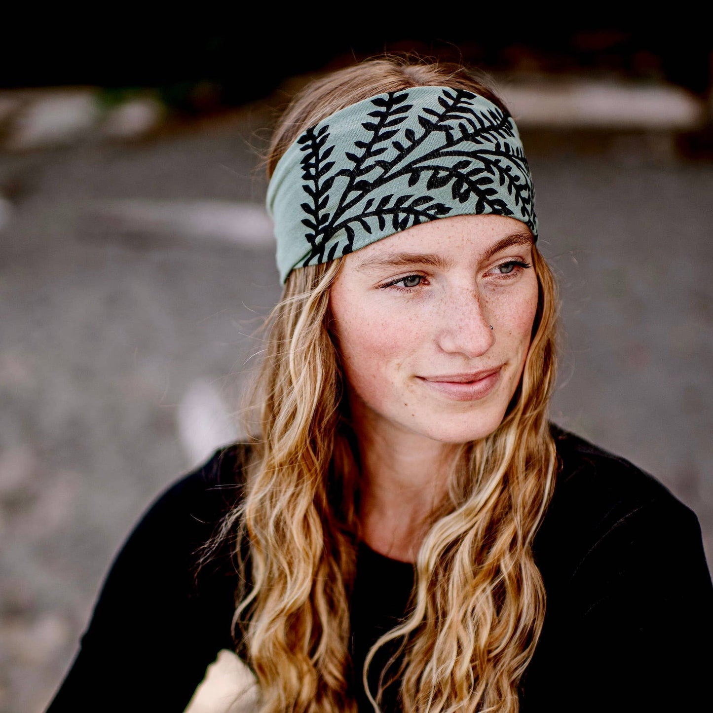 Windsparrow Studio - Headband - Leafy Branch (black ink)