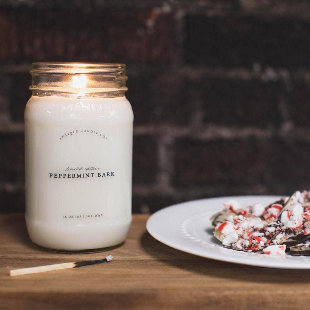 Antique Candle Co.® - Peppermint Bark - Soy Wax Mason Jar Candle