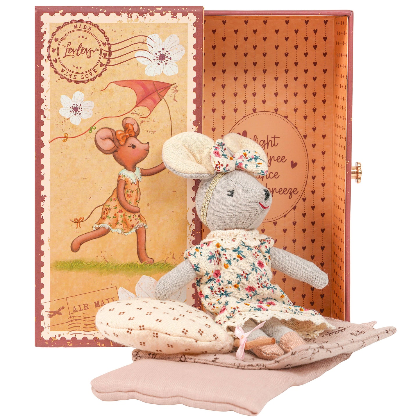 LEVLOVS - Levlovs Mouse Chloe in Stamp Holder Box with Bedding  