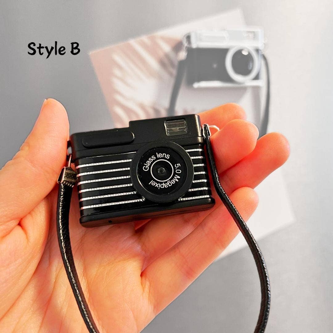 MiniJoy - Retro Camera Fridge Magnet for Photographers & Retro Lovers