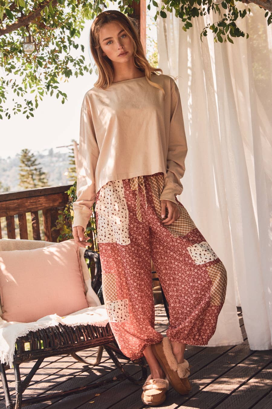 Oddi - Floral Patchwork Printed Balloon Pants