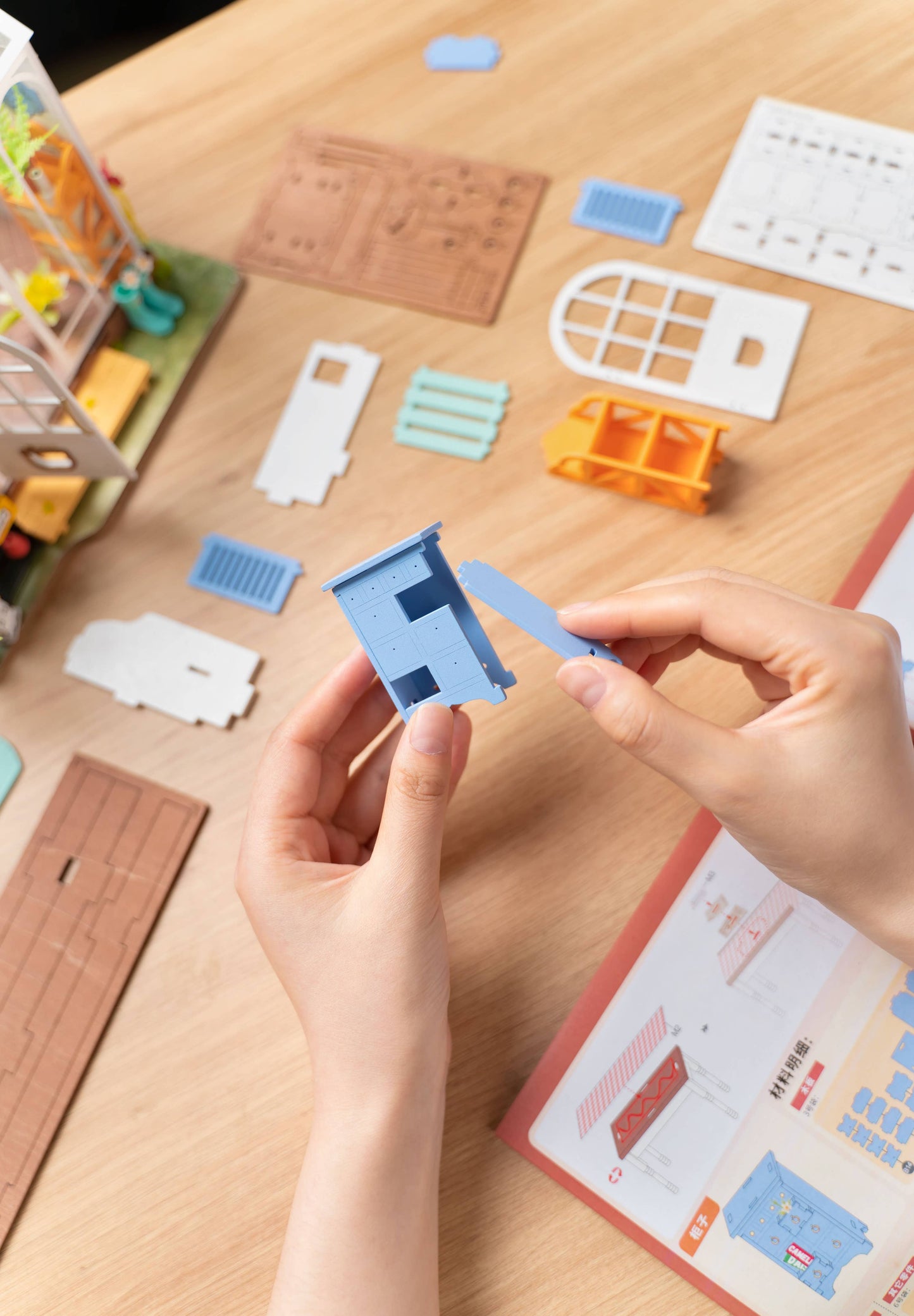 Hands Craft - DIY Miniature House Kit: Dreamy Garden House