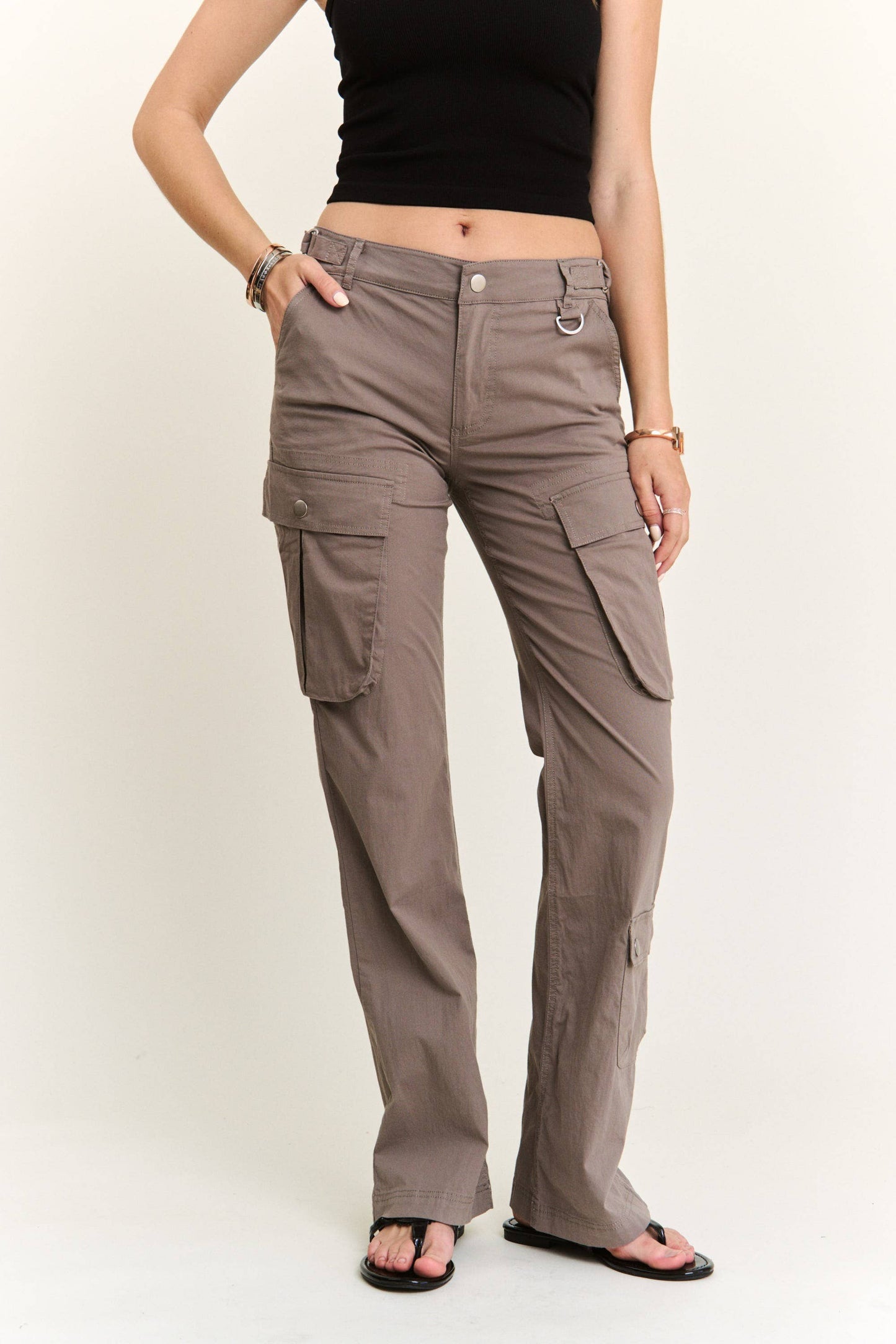 ADORA LA - LOW RISE STRAIGHT CARGO PANTS