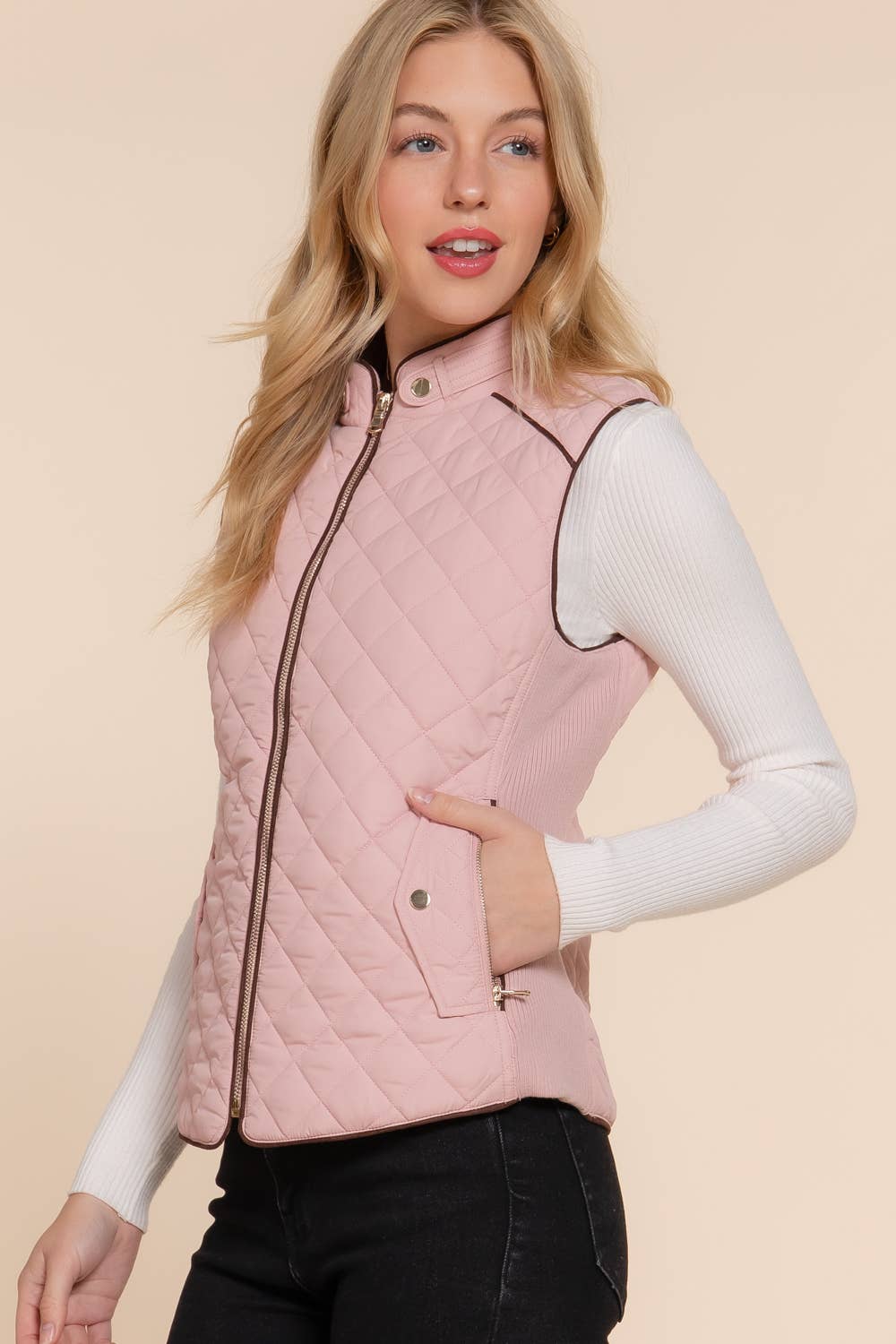 Active Basic | Active USA - Suede Piping Detail Rib Quilted Padding Vest