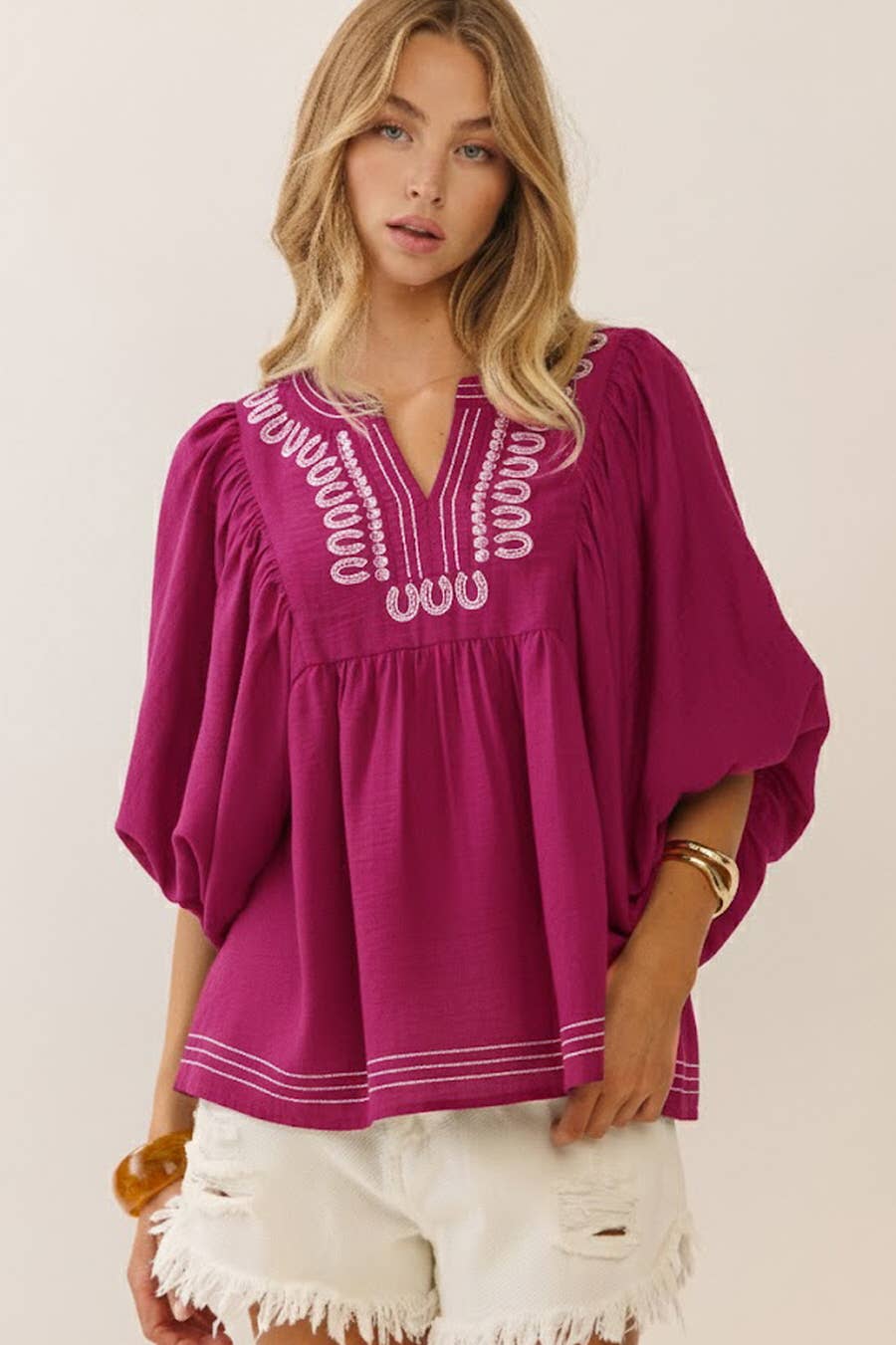 Oddi - Embroidered V-neck Blouse