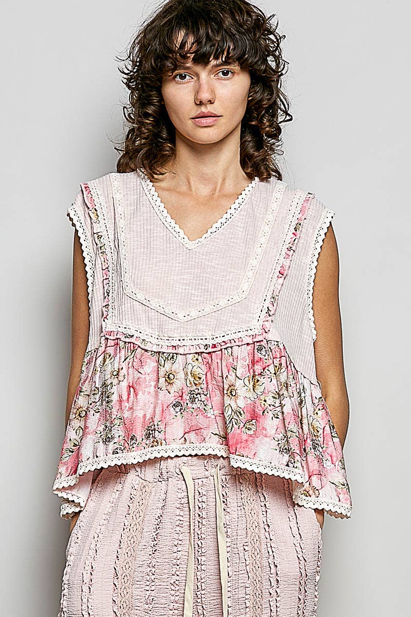 Pol Clothing - V-neck Floral Pattern Trim Ruffle Rib Knitted Sleeveless Top