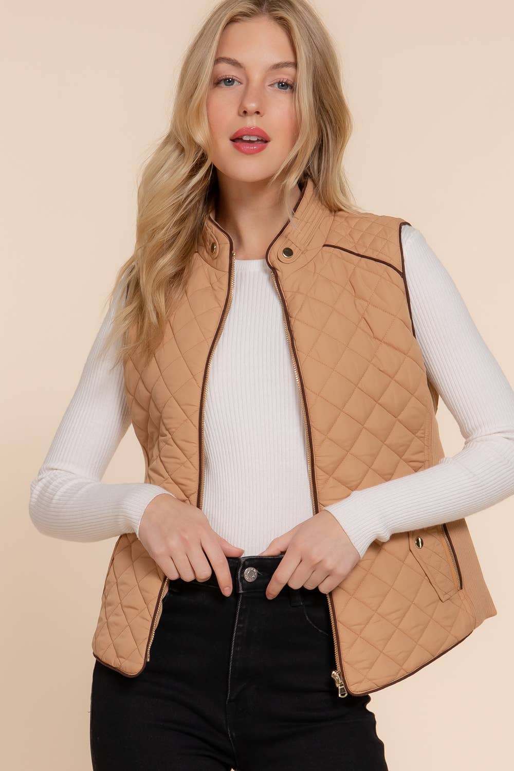 Active Basic | Active USA - Suede Piping Detail Rib Quilted Padding Vest