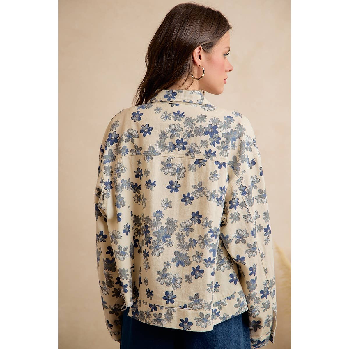 BiBi - WOMEN FLORAL CROPPED WASHED DENIM JACKET