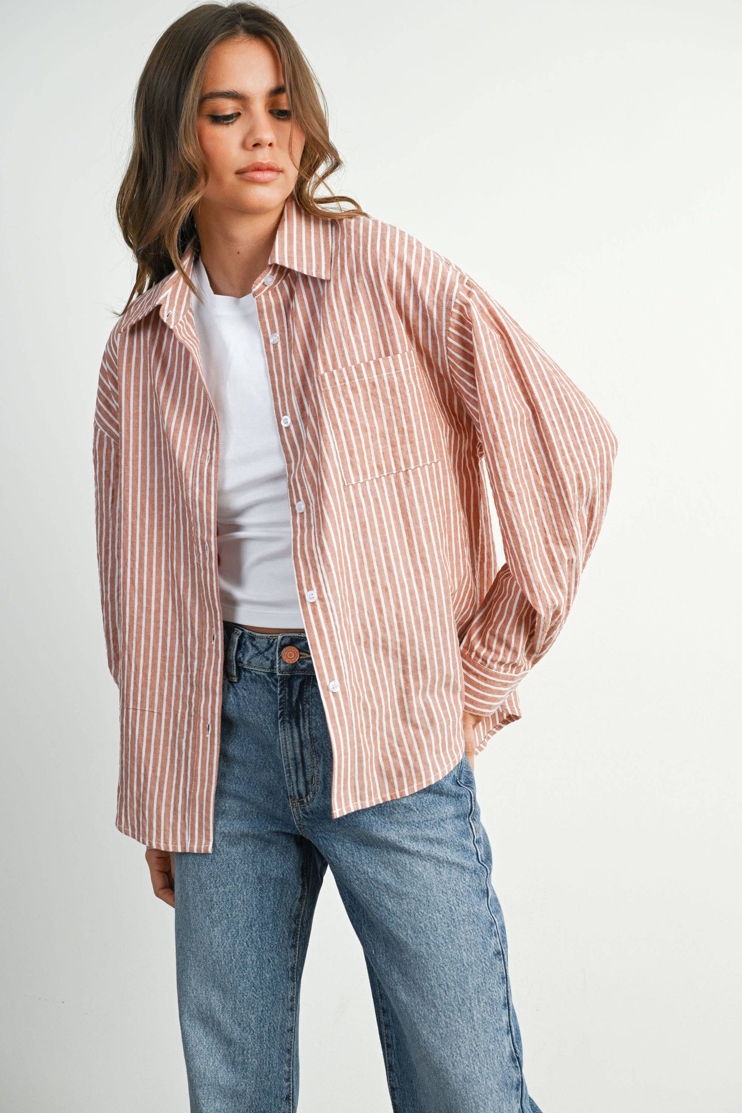 BUTTERMELON - Cropped Striped Button-Up Collared Long Sleeve Top - BMT7915