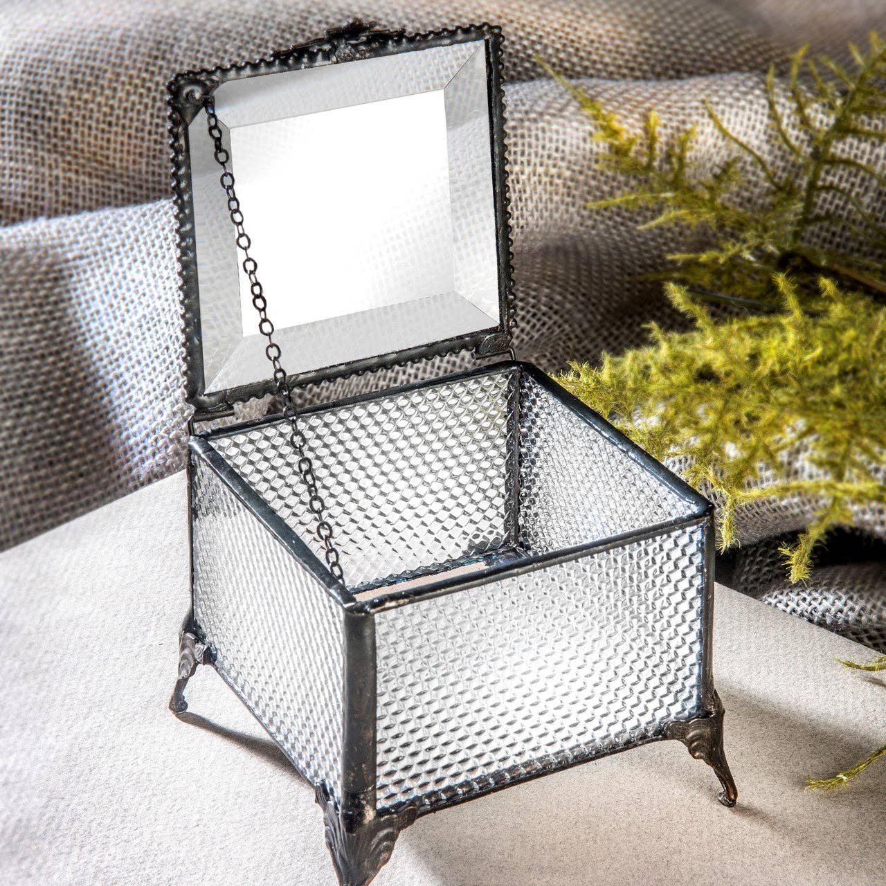 J Devlin Glass Art & Bert Anderson Collection - Box 825 Clear Honeycomb Glass Box