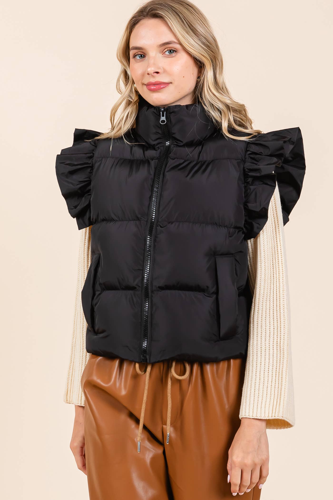 GeeGee Clothing - Ruffled Sleeve Puffer Vest, MJ4501