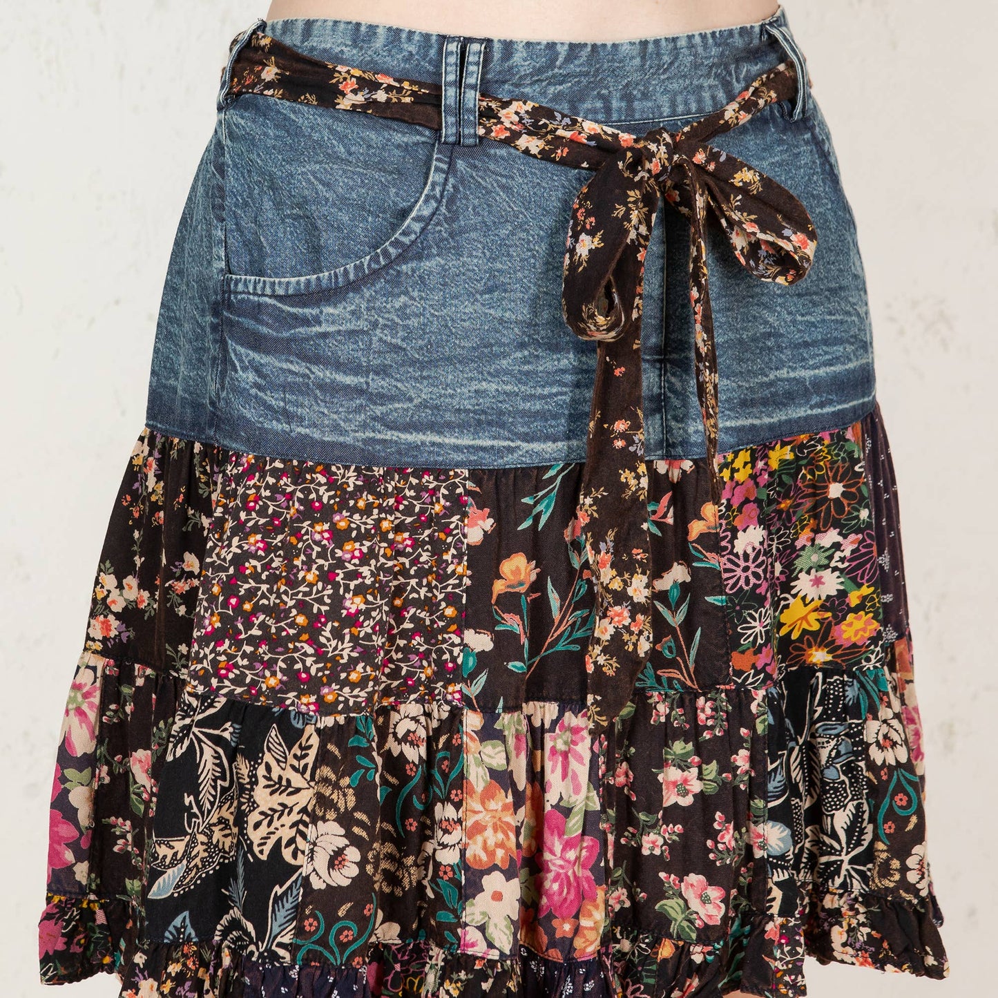 Young Threads - Mini Skirt In Denim With Rayon Prints With Pockets