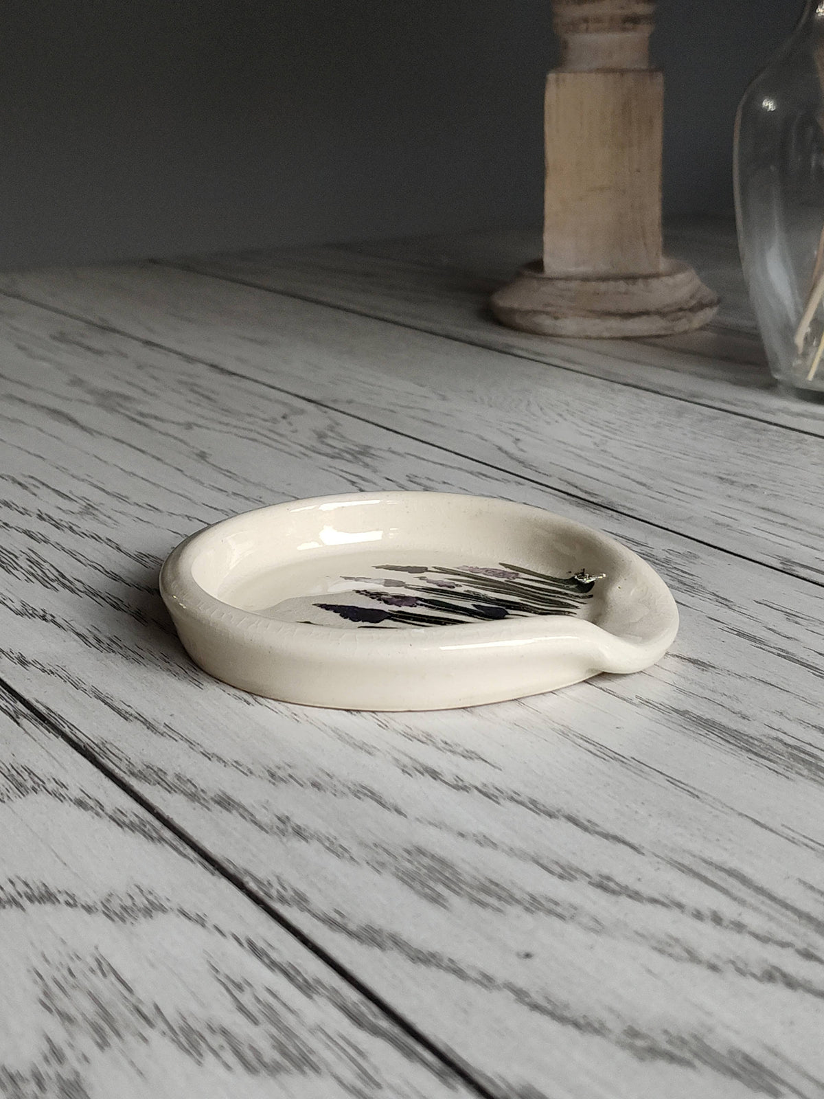 Rise and Design Art Studio - Lavender Floral Spoon Rest – Green & Cream Ceramic Dish