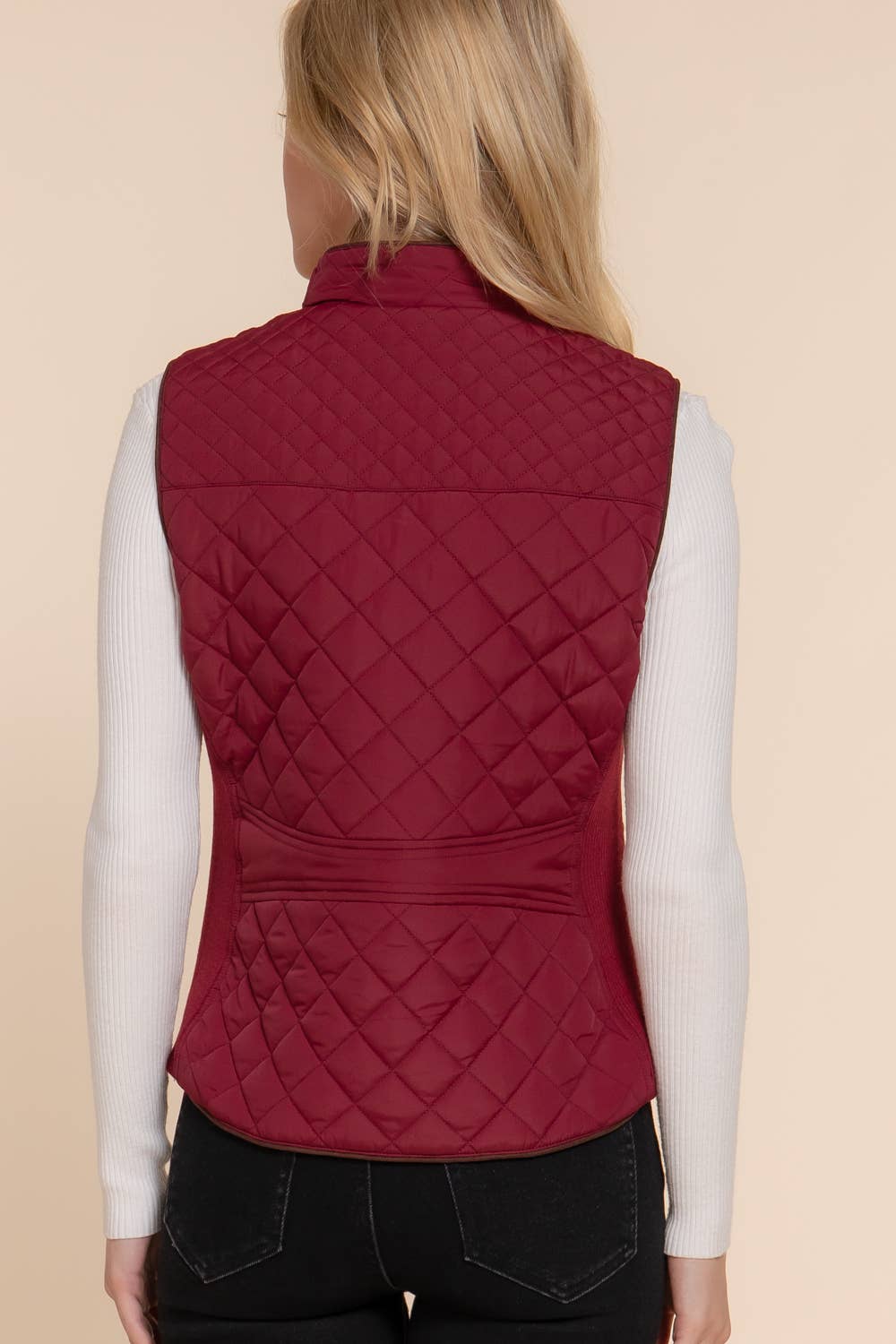 Active Basic | Active USA - Suede Piping Detail Rib Quilted Padding Vest