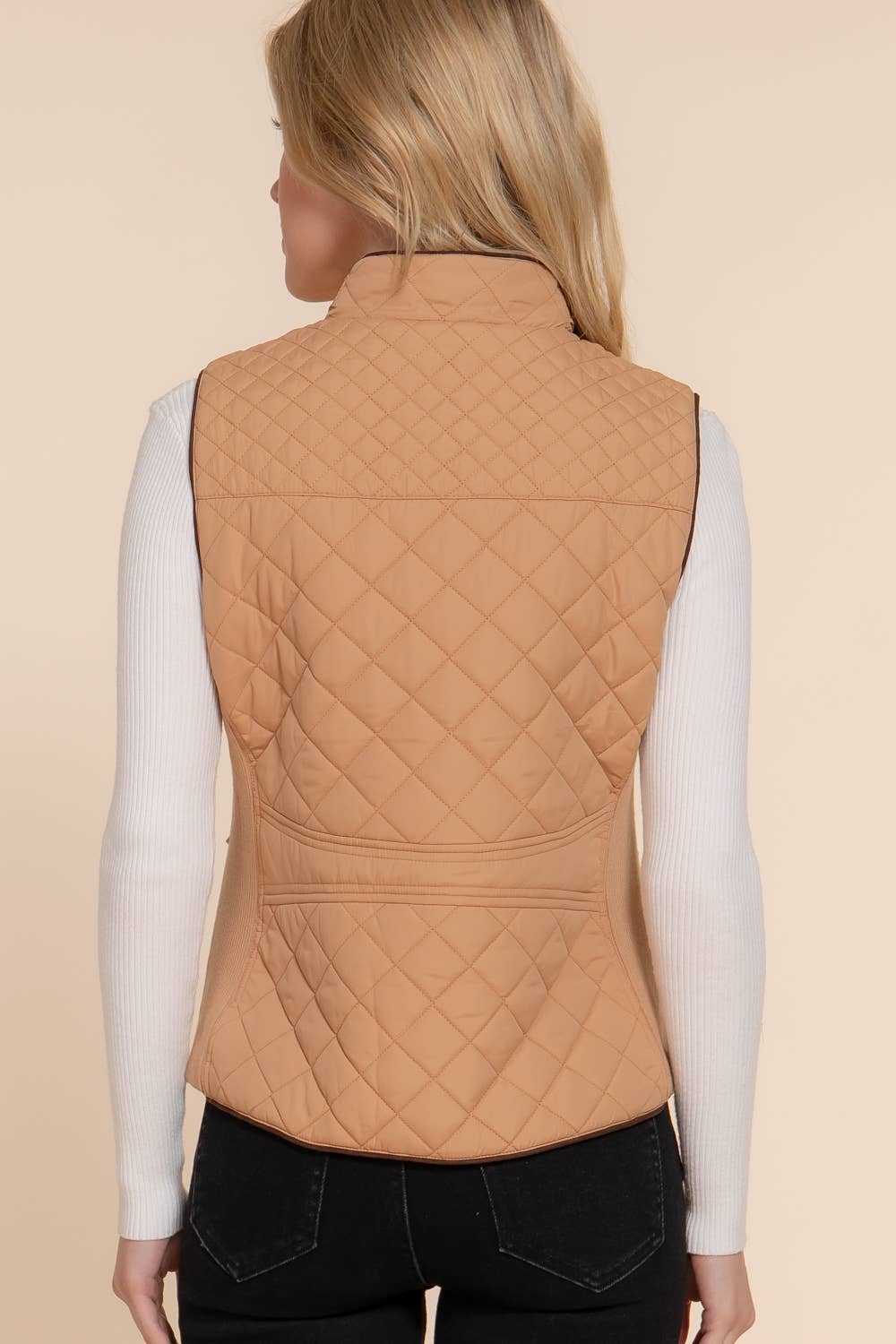 Active Basic | Active USA - Suede Piping Detail Rib Quilted Padding Vest