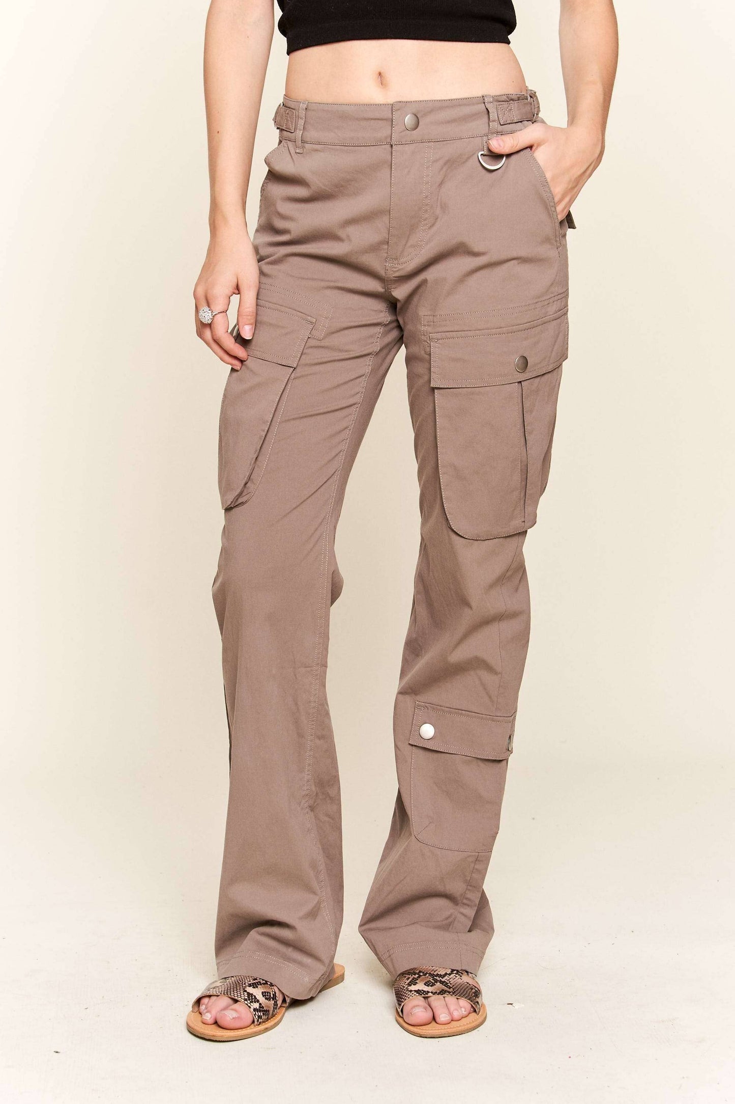 Madelyn - LEP3206 - LOW RISE STRAIGHT CARGO PANTS