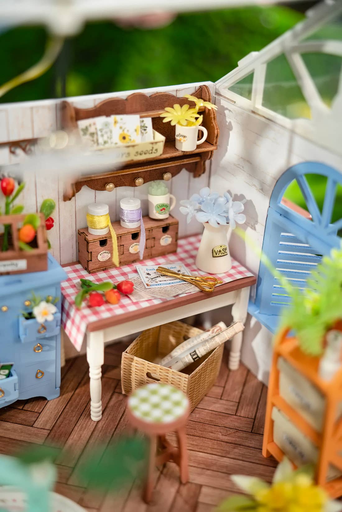 Hands Craft - DIY Miniature House Kit: Dreamy Garden House