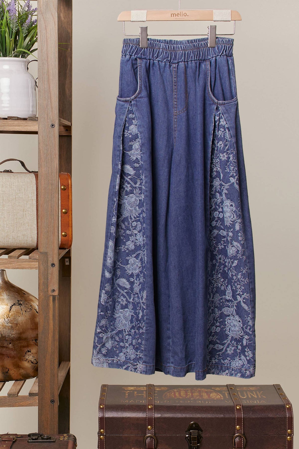 Mello. - Side Floral Wide-Leg Jeans Pants