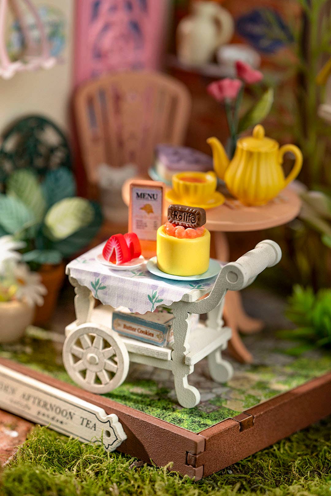 Hands Craft - DIY Miniature House Kit: Fancy Tea Yard