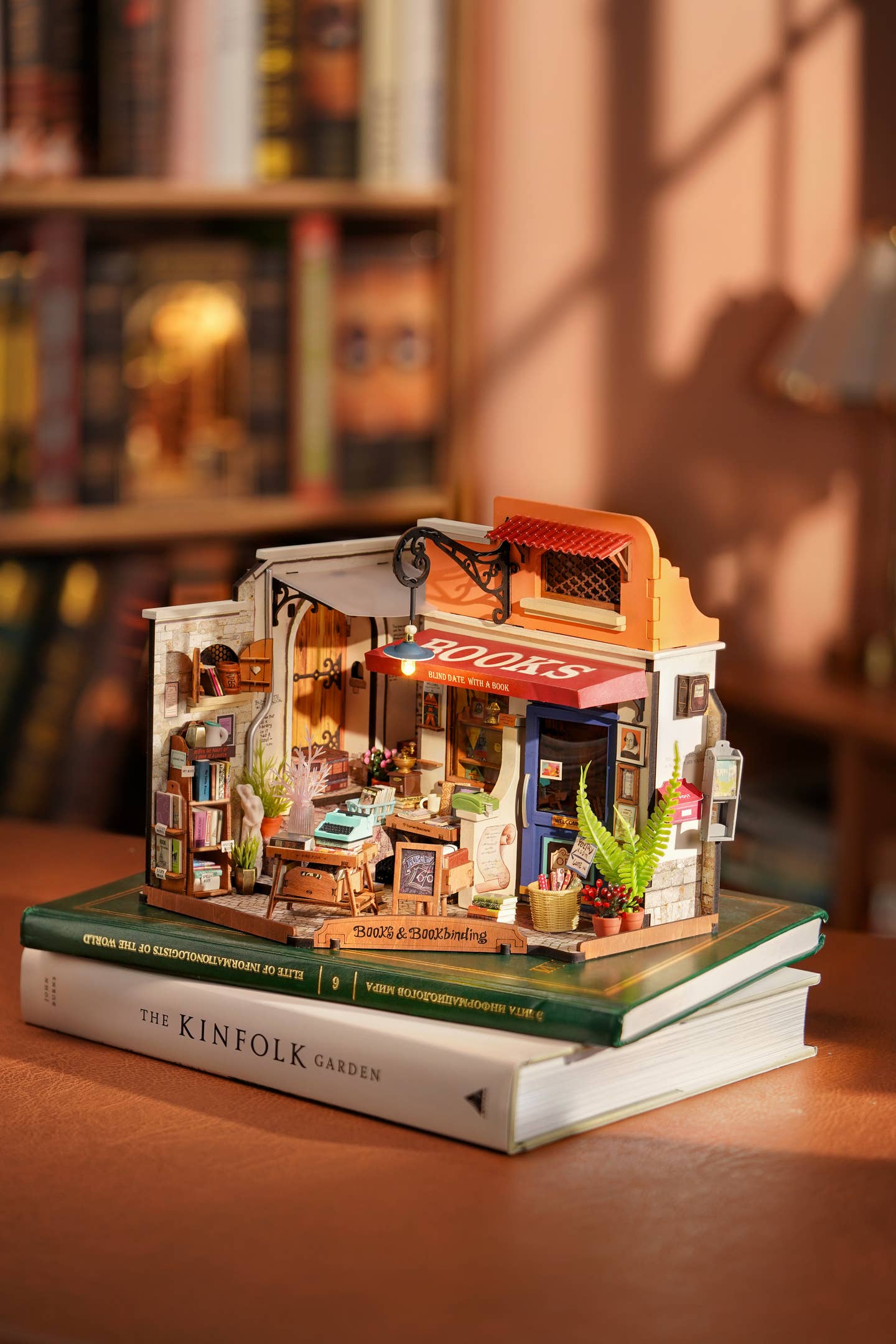 Hands Craft - DIY Miniature House Kit: Corner Bookstore