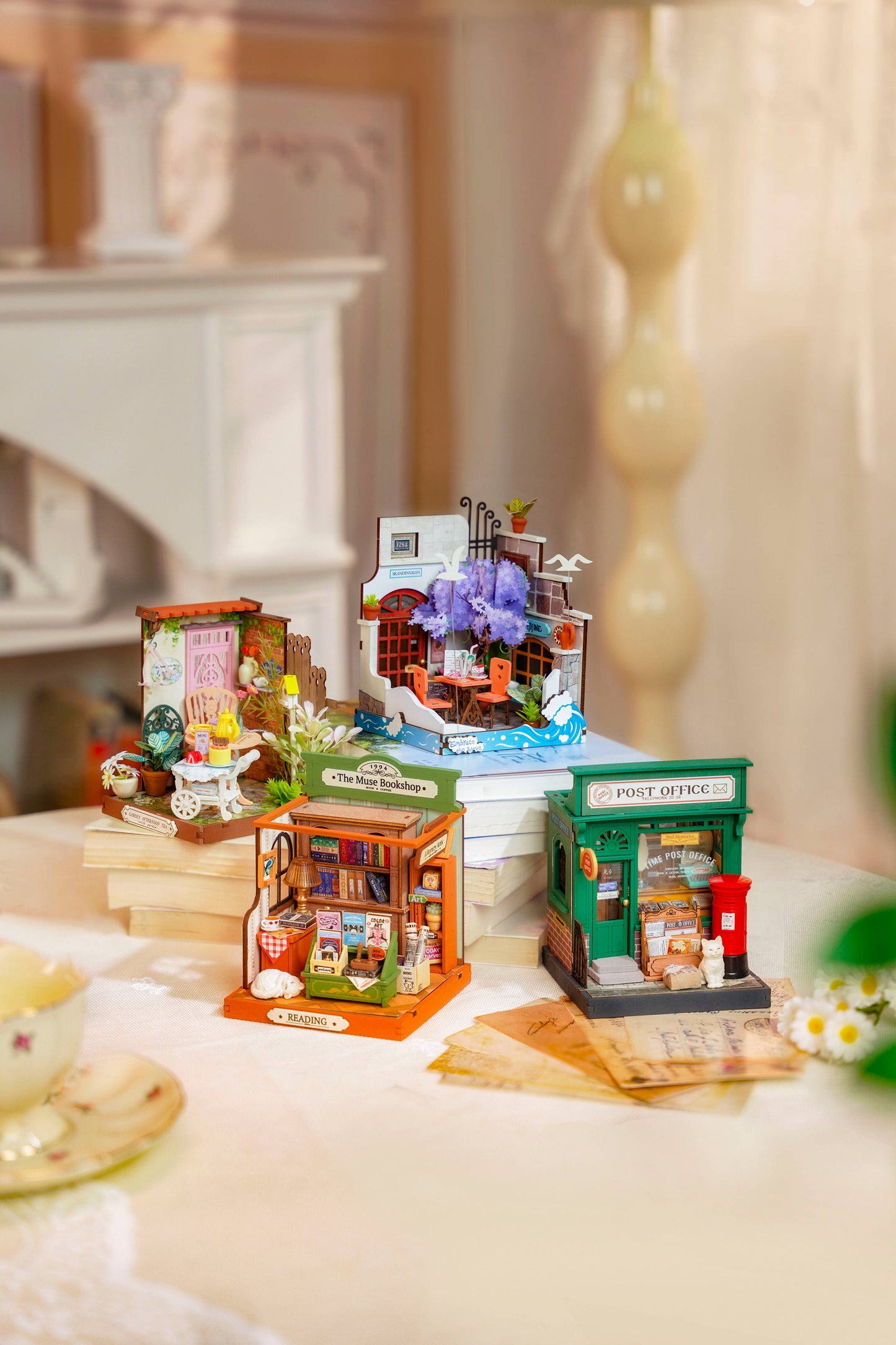 Hands Craft - DIY Miniature House Kit: The Muse Bookshop