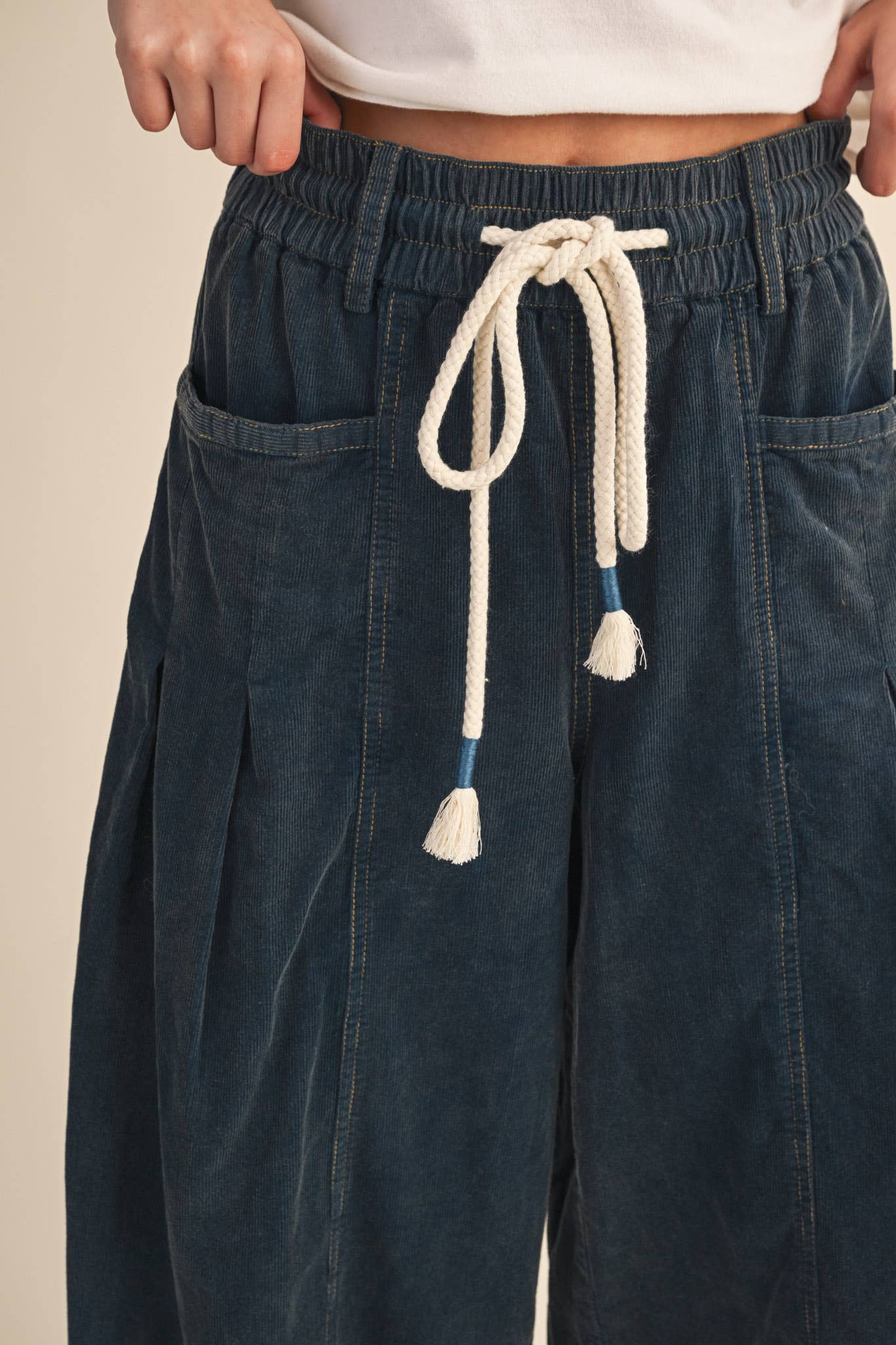 &MERCI - WASHED CORDUROY PLEATED BARREL PANTS MP4155