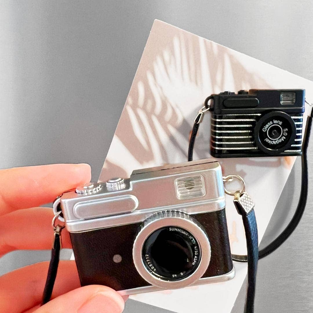 MiniJoy - Retro Camera Fridge Magnet for Photographers & Retro Lovers