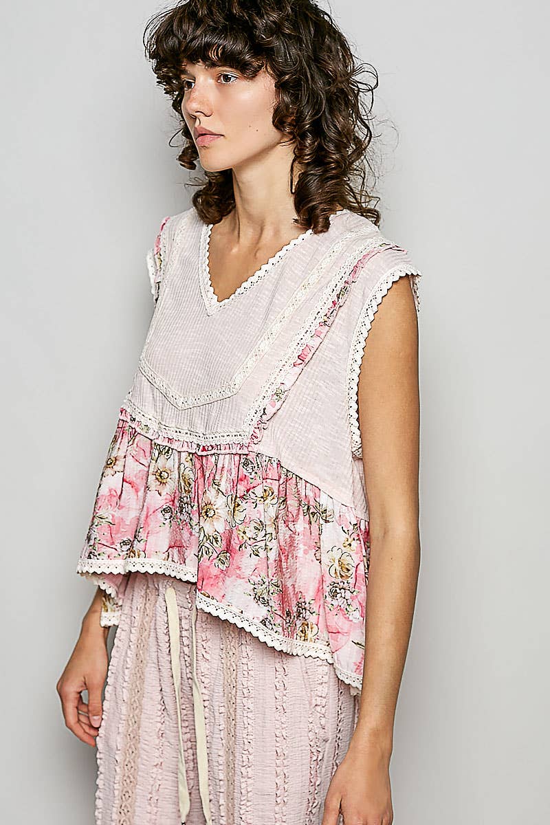 Pol Clothing - V-neck Floral Pattern Trim Ruffle Rib Knitted Sleeveless Top
