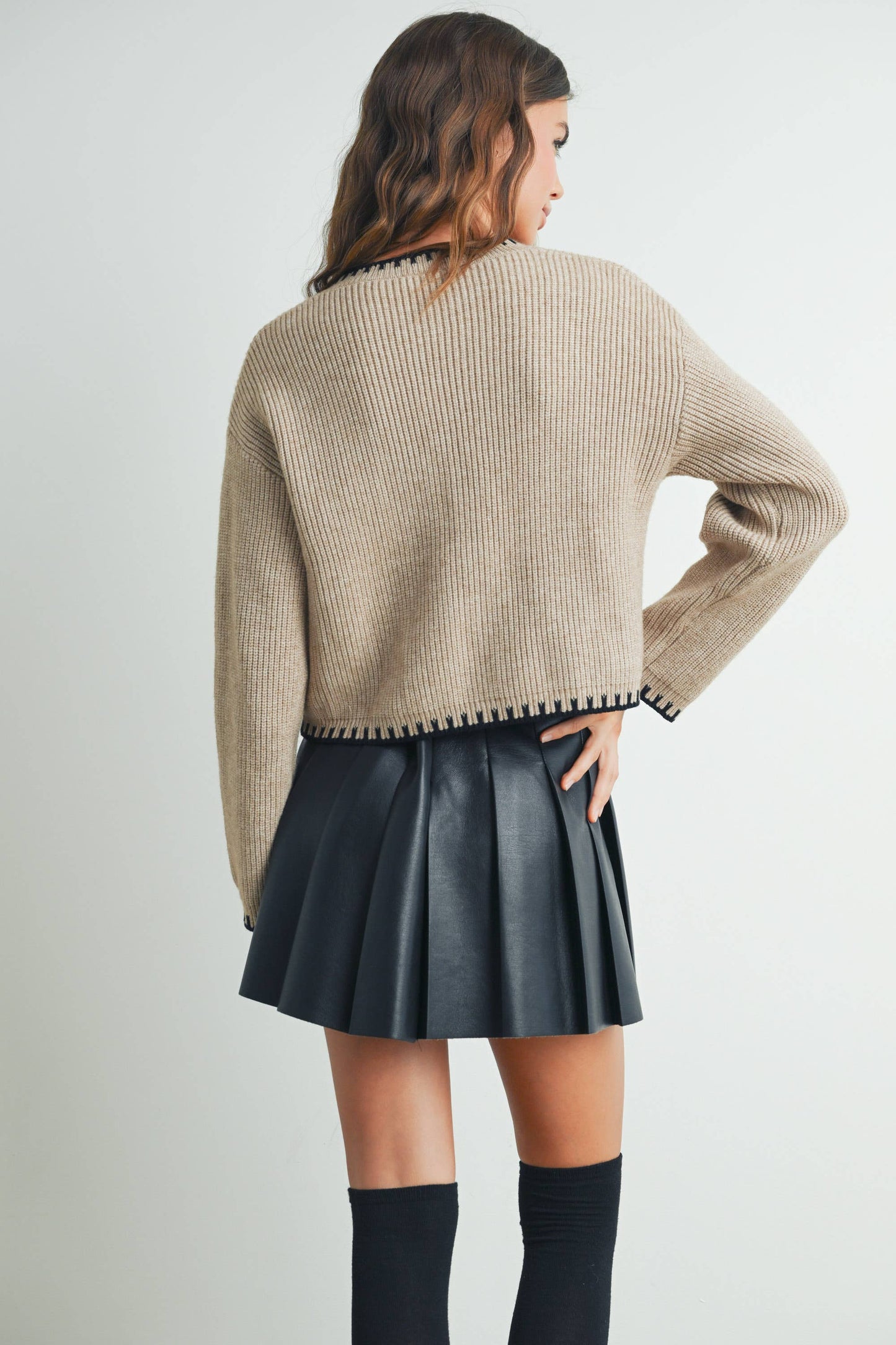 BUTTERMELON - Women's Crewneck Cardigan Sweater - BMC7526