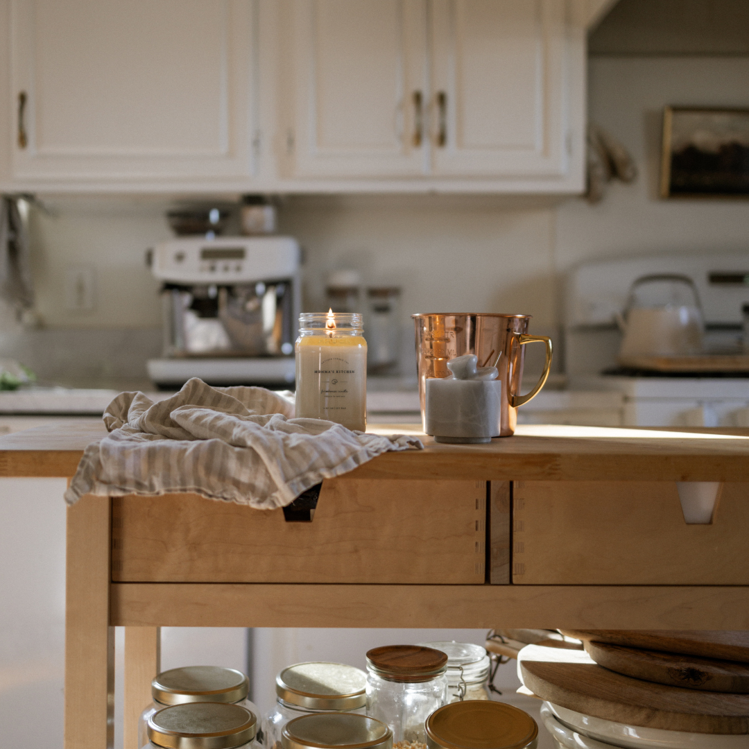 Antique Candle Co.® - Momma's Kitchen - Soy Wax Mason Jar Candle
