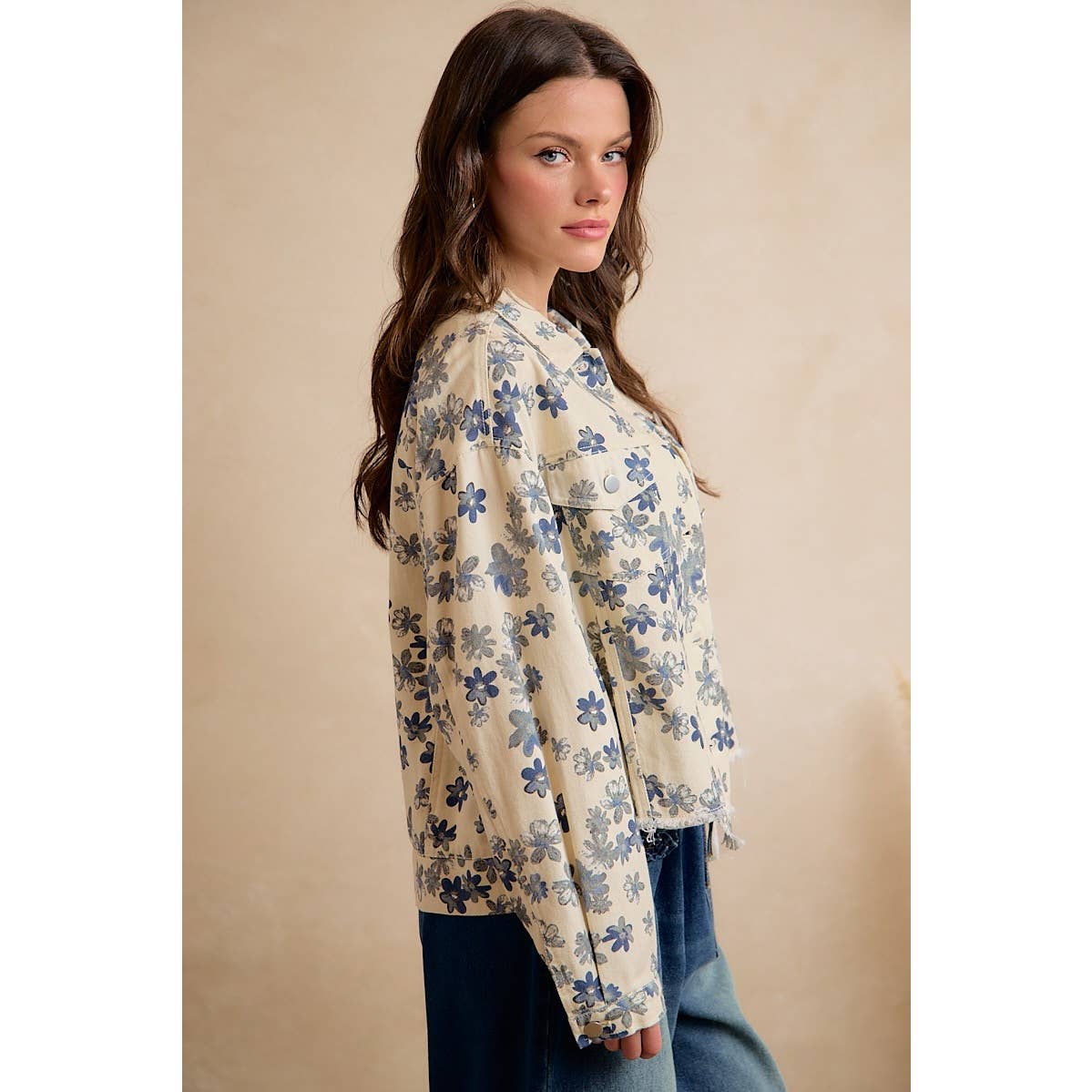 BiBi - WOMEN FLORAL CROPPED WASHED DENIM JACKET