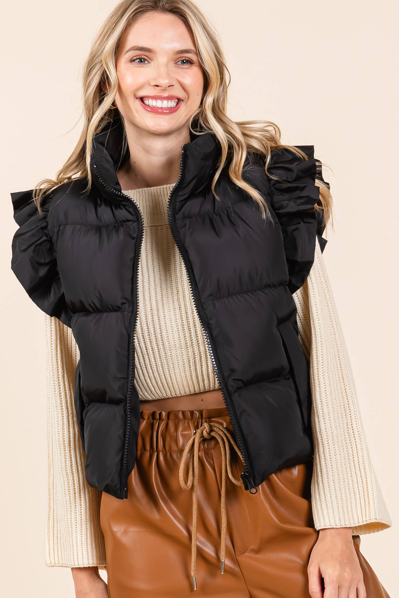 GeeGee Clothing - Ruffled Sleeve Puffer Vest, MJ4501