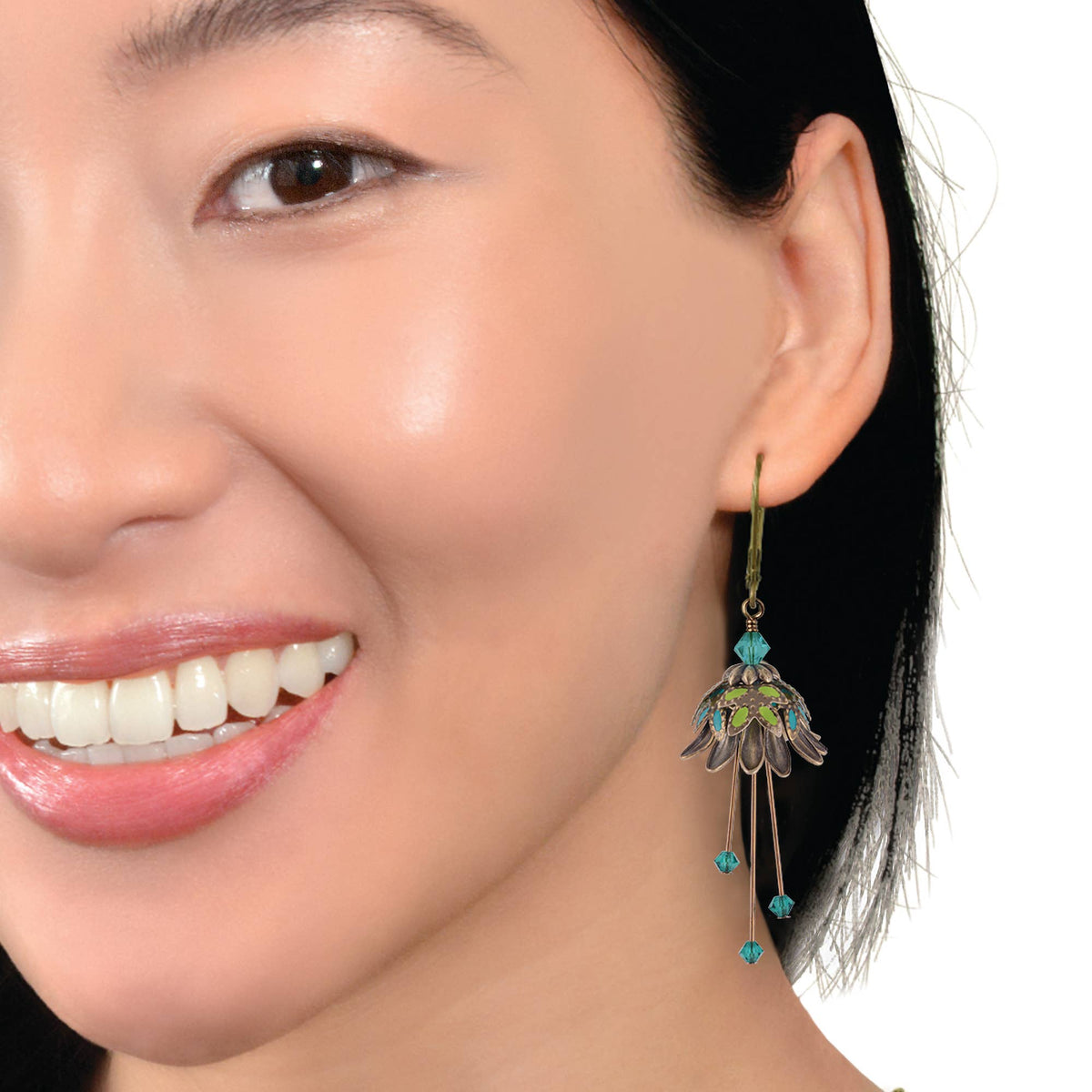 NoMonet - Flower Fairy: Painted Light Daisy Flower Earrings w Crystals