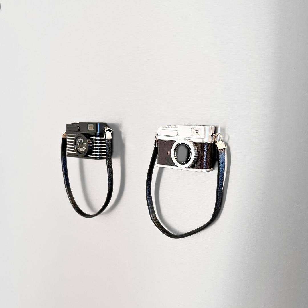 MiniJoy - Retro Camera Fridge Magnet for Photographers & Retro Lovers