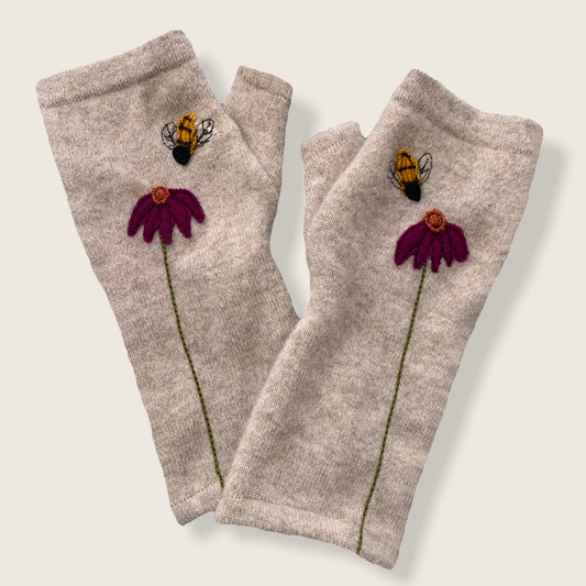 Sardine Clothing Co. - Fingerless Cashmere Gloves-Bee