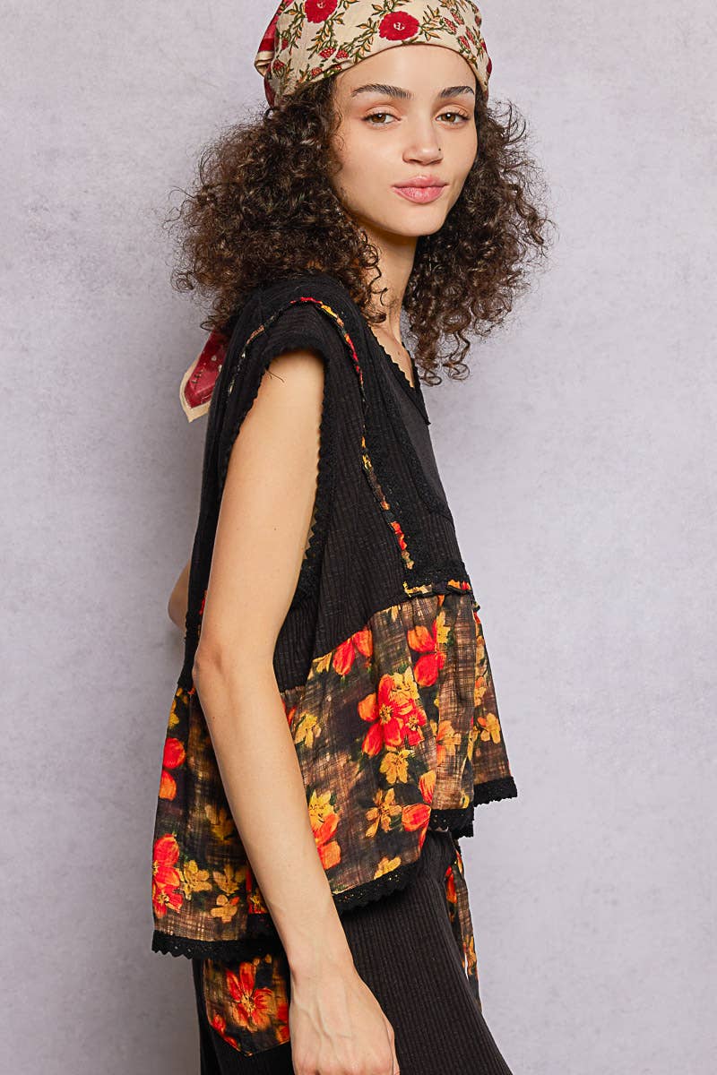 Pol Clothing - V-neck Floral Pattern Trim Ruffle Rib Knitted Sleeveless Top