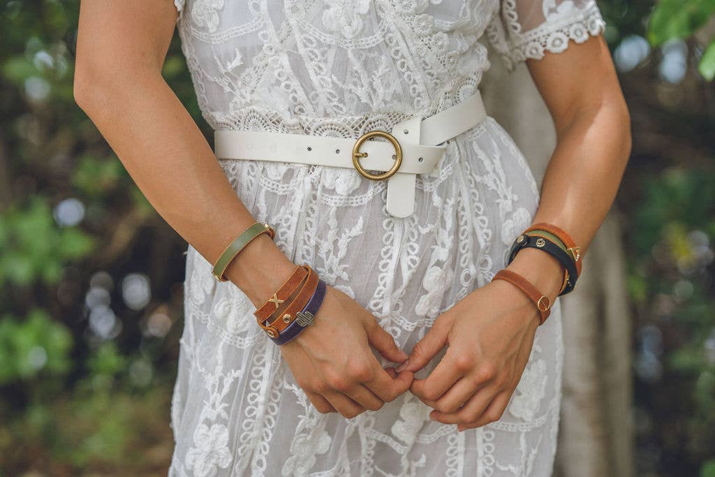 Most Wanted USA - Round Brass Buckle Suede/Genuine Leather Belt｜Minimalist