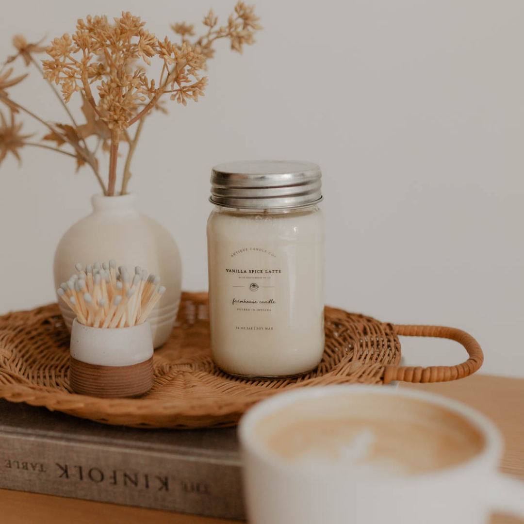 Antique Candle Co.® - Vanilla Spice Latte - Soy Wax Mason Jar Candle